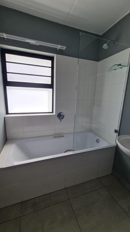 To Let 2 Bedroom Property for Rent in Aan de Wijnlanden Western Cape